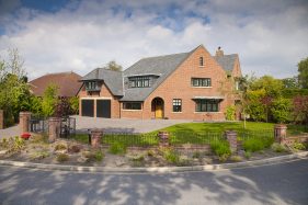 trade-price-bifold-door-suppliers-macclesfield