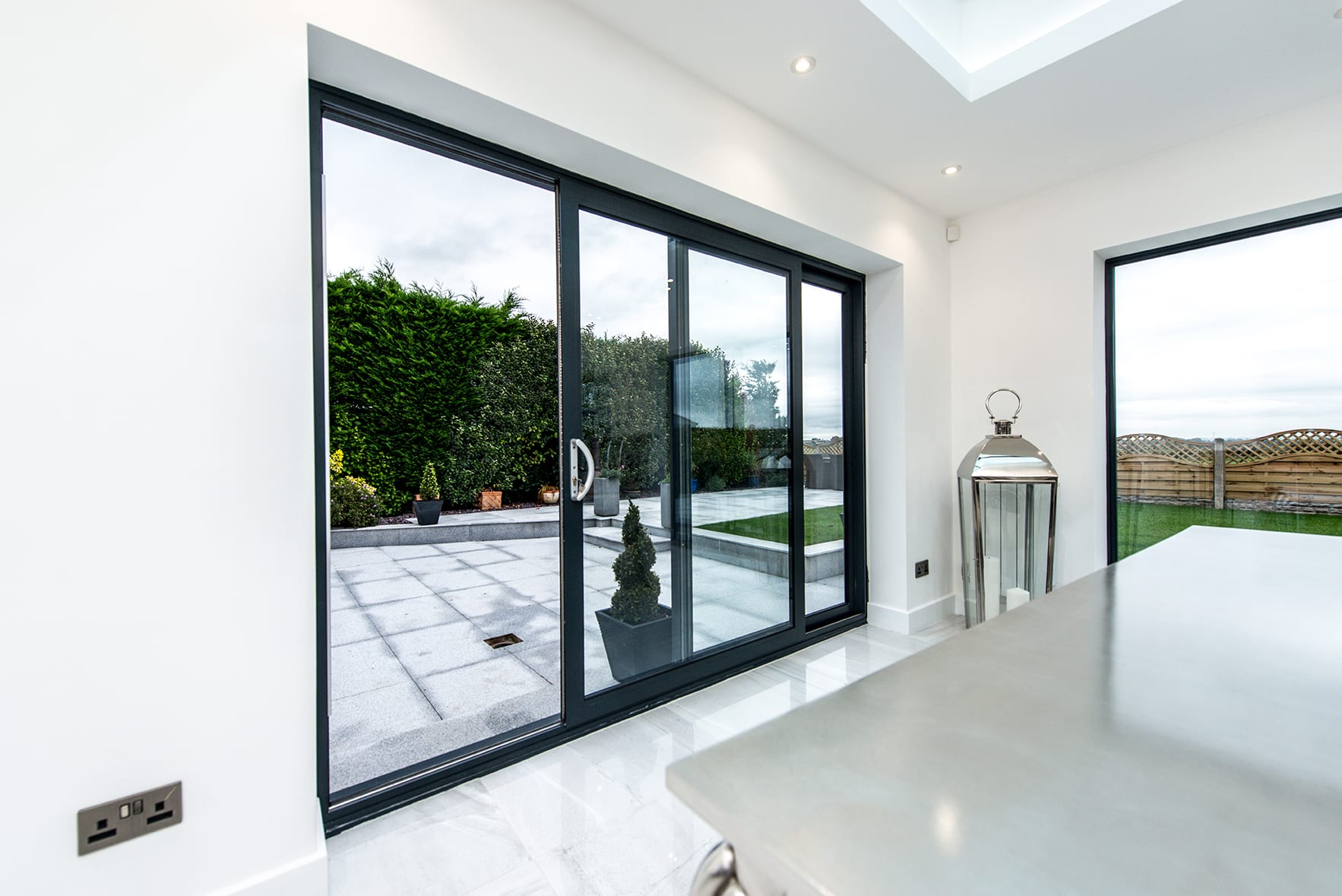 smart-aluminium-windows-doors-manchester-cheshire-bifolds